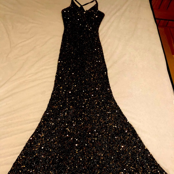 Nice wedding dress gold and brown - Picture 3 of 5